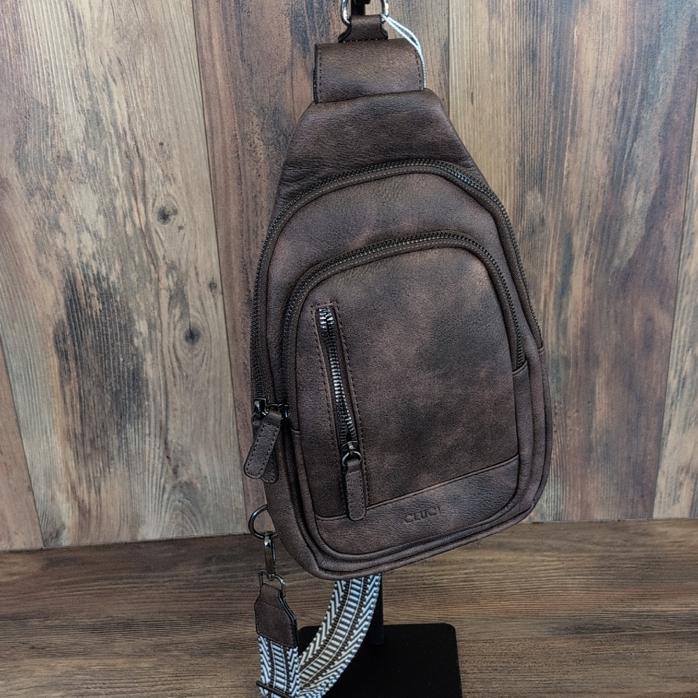 Cluci Sling Vegan Leather Fanny Pack Crossbody Chest Bag   NWT              C296 - Picture 2 of 13